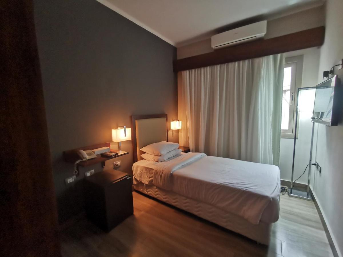 Green Plaza Inn "'Business &Families Only"' 알렉산드리아 외부 사진