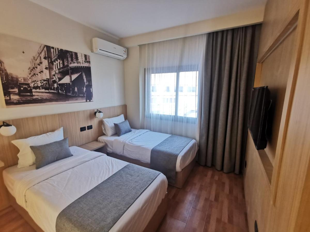 Green Plaza Inn "'Business &Families Only"' 알렉산드리아 외부 사진