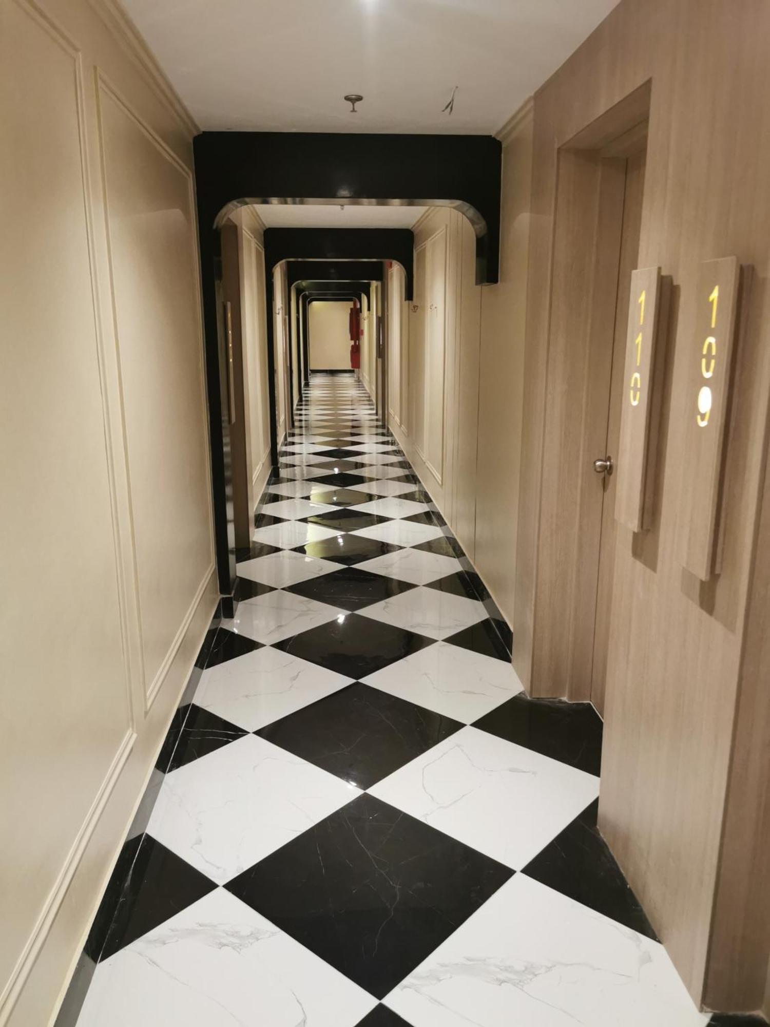 Green Plaza Inn "'Business &Families Only"' 알렉산드리아 외부 사진